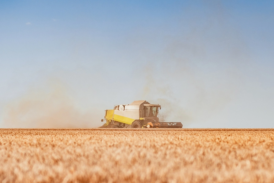 Aplicación de válvula para maquinaria agrícola